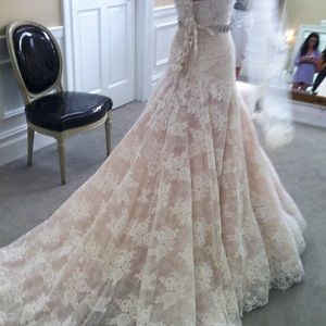 Bridal gown